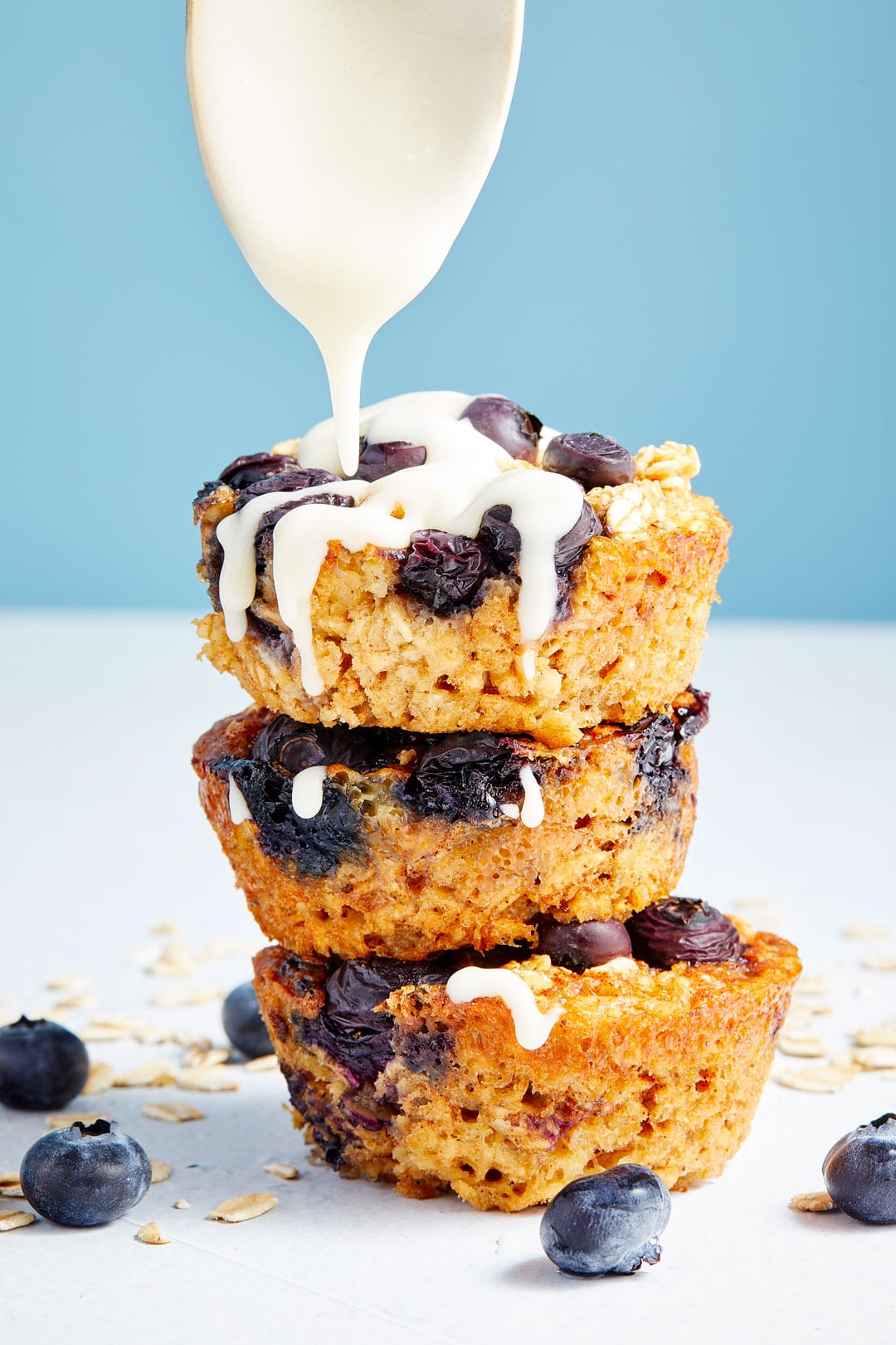 Healthy Baked Blueberry Oatmeal Cups